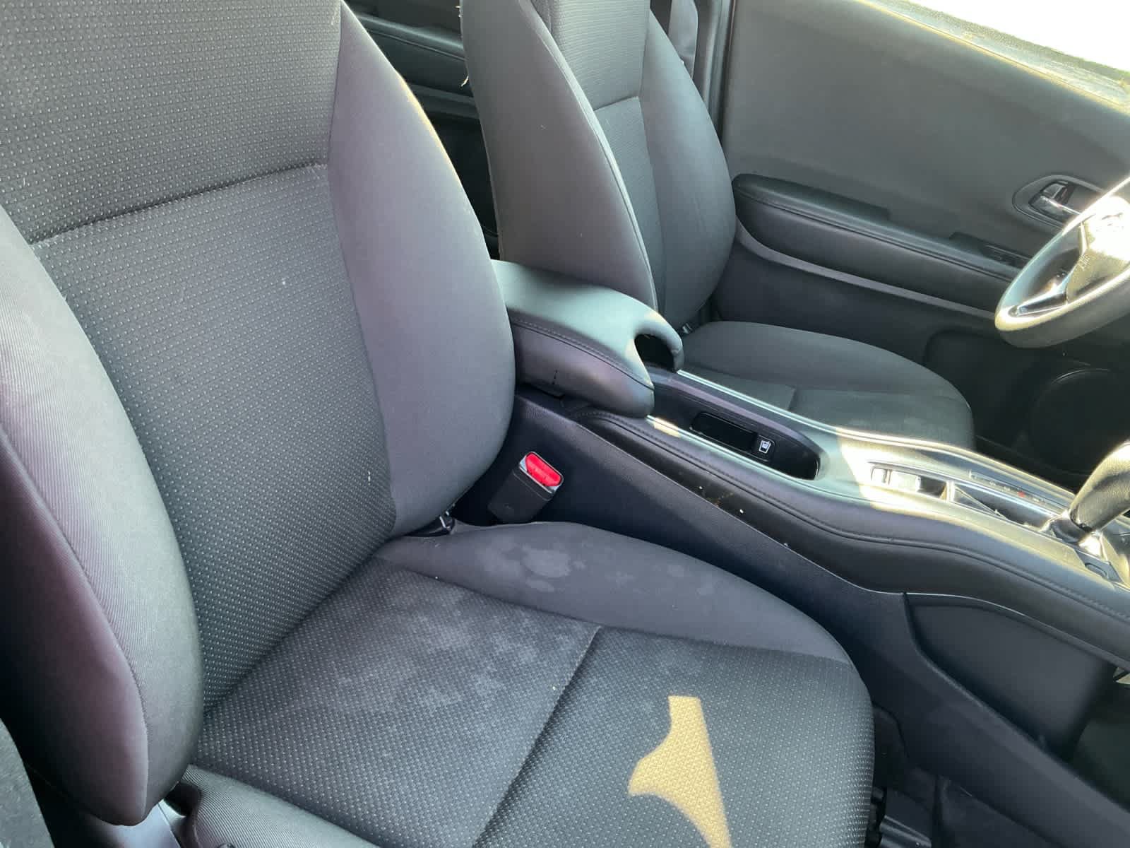 Used 2019 Honda HR-V LX image 15