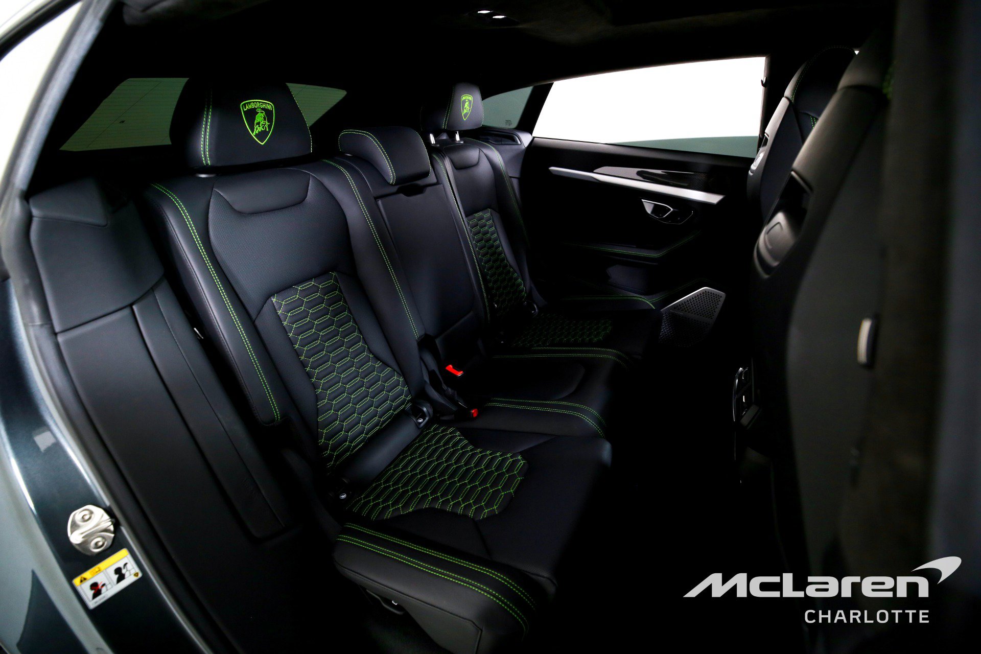 Used 2020 Lamborghini Urus image 25