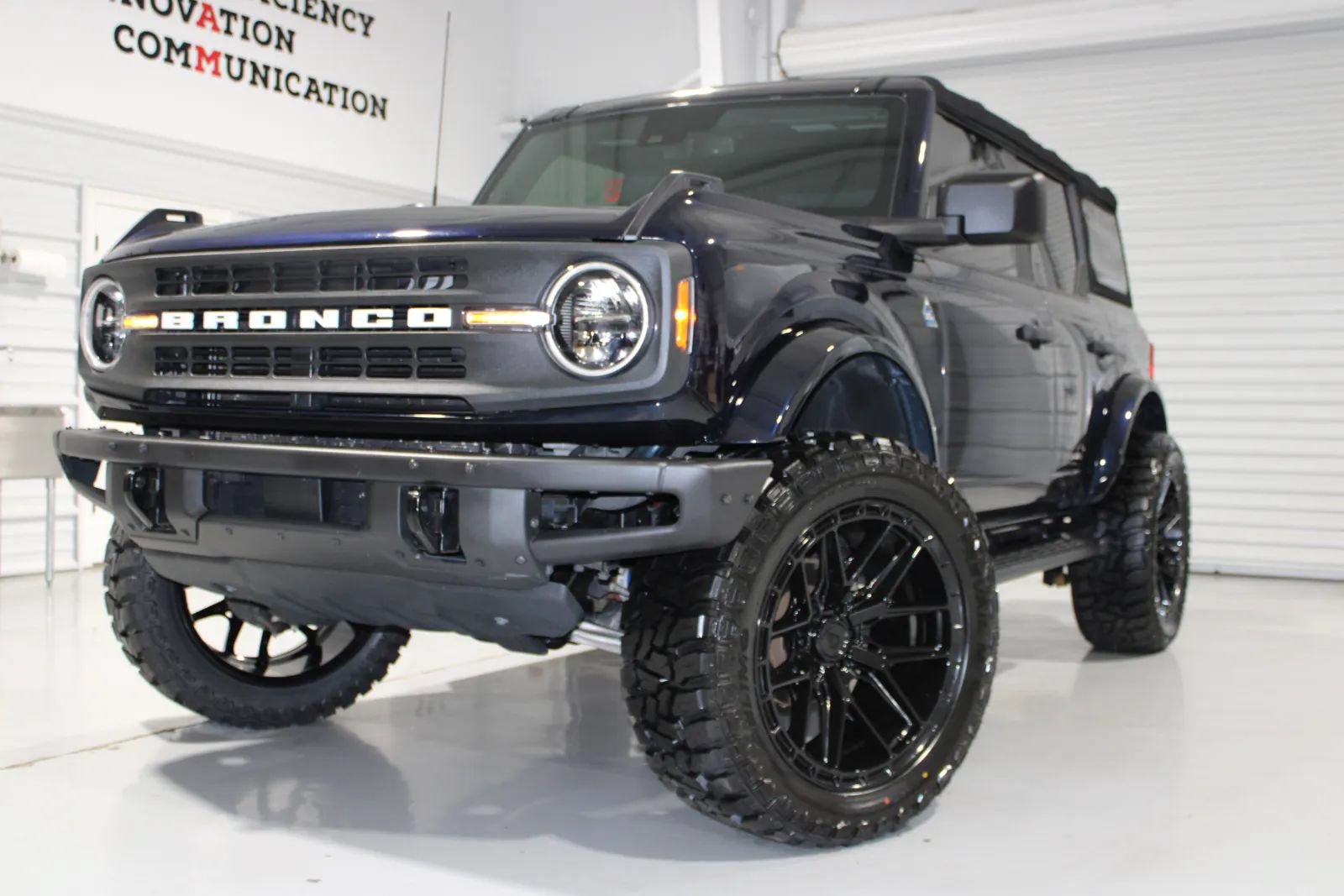 Used 2021 Ford Bronco Black Diamond w/ Sasquatch Package