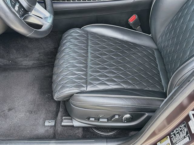 Used 2023 Genesis GV70 3.5T Sport w/ Sport Prestige Package AWD/4WD image 20