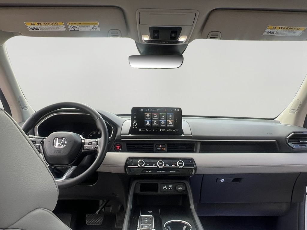 Certified 2024 Honda Pilot Touring image 10