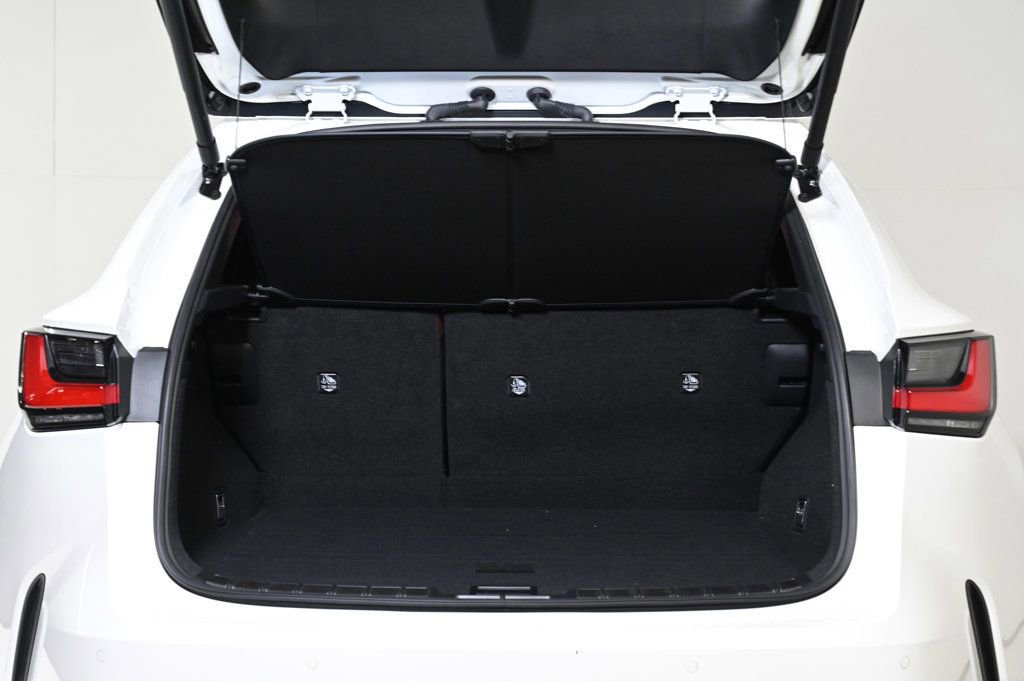 Used 2025 Lexus NX 300h AWD w/ Cold Area Package image 23