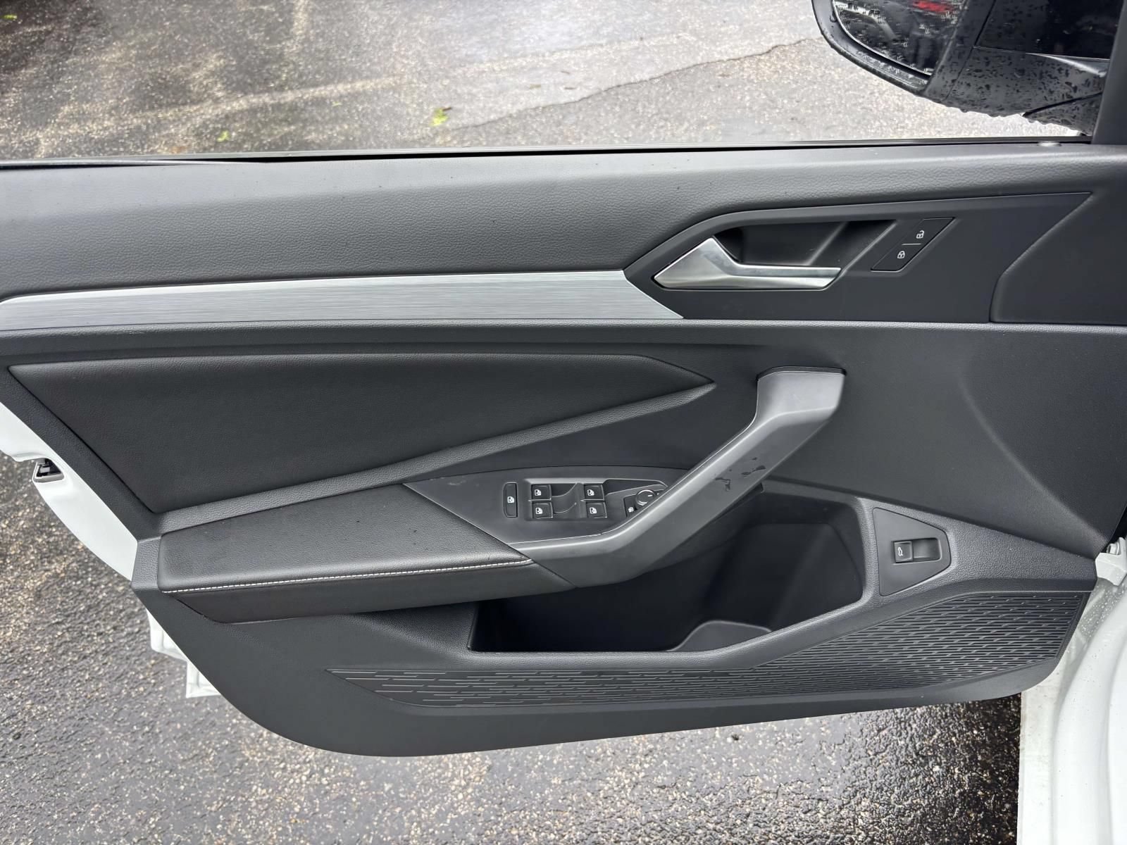 New 2026 Volkswagen Jetta Sport FWD image 11