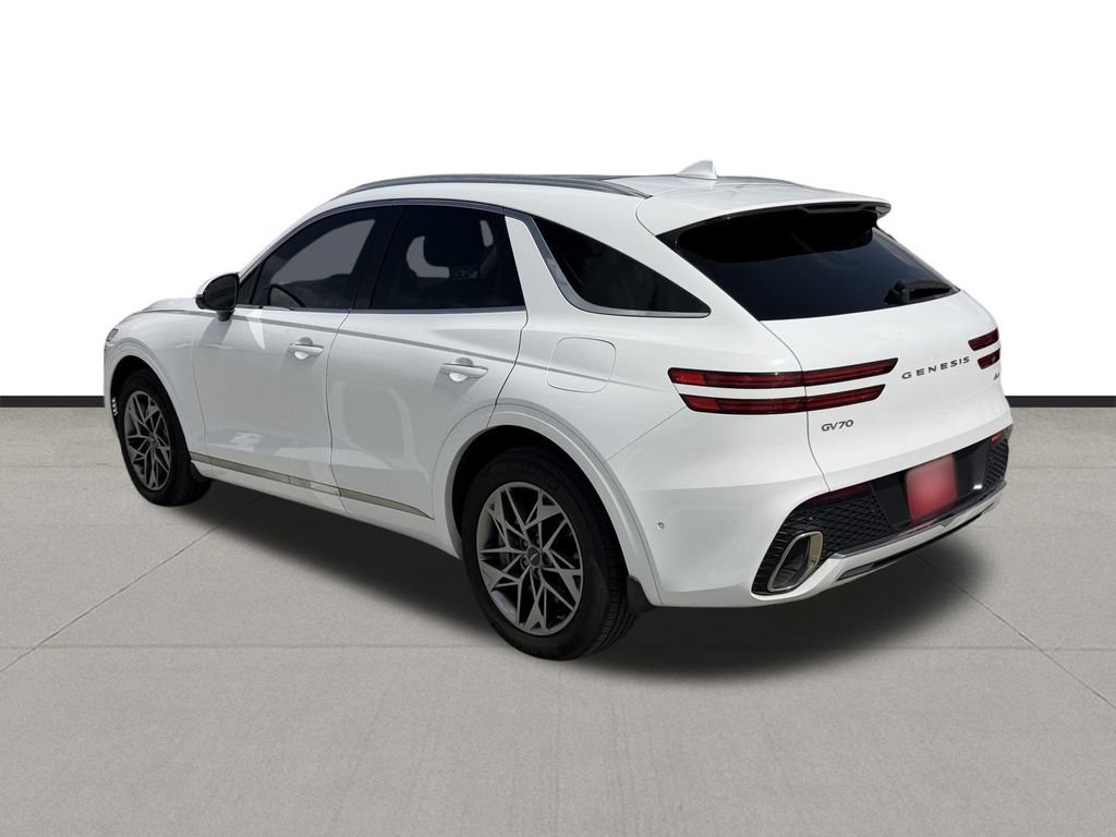 Used 2023 Genesis GV70 2.5T w/ Advanced Package AWD/4WD image 7