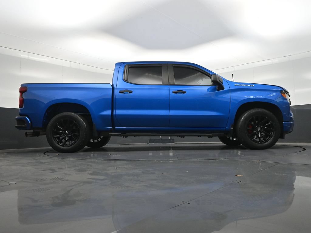 Used 2022 Chevrolet Silverado 1500 Custom RWD image 24