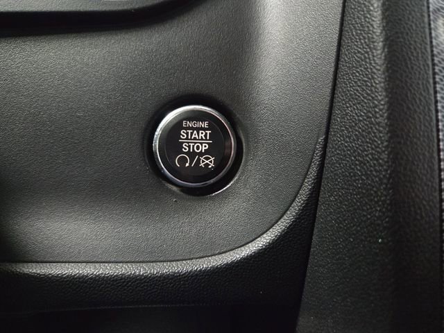 Used 2012 Dodge Challenger R/T image 23