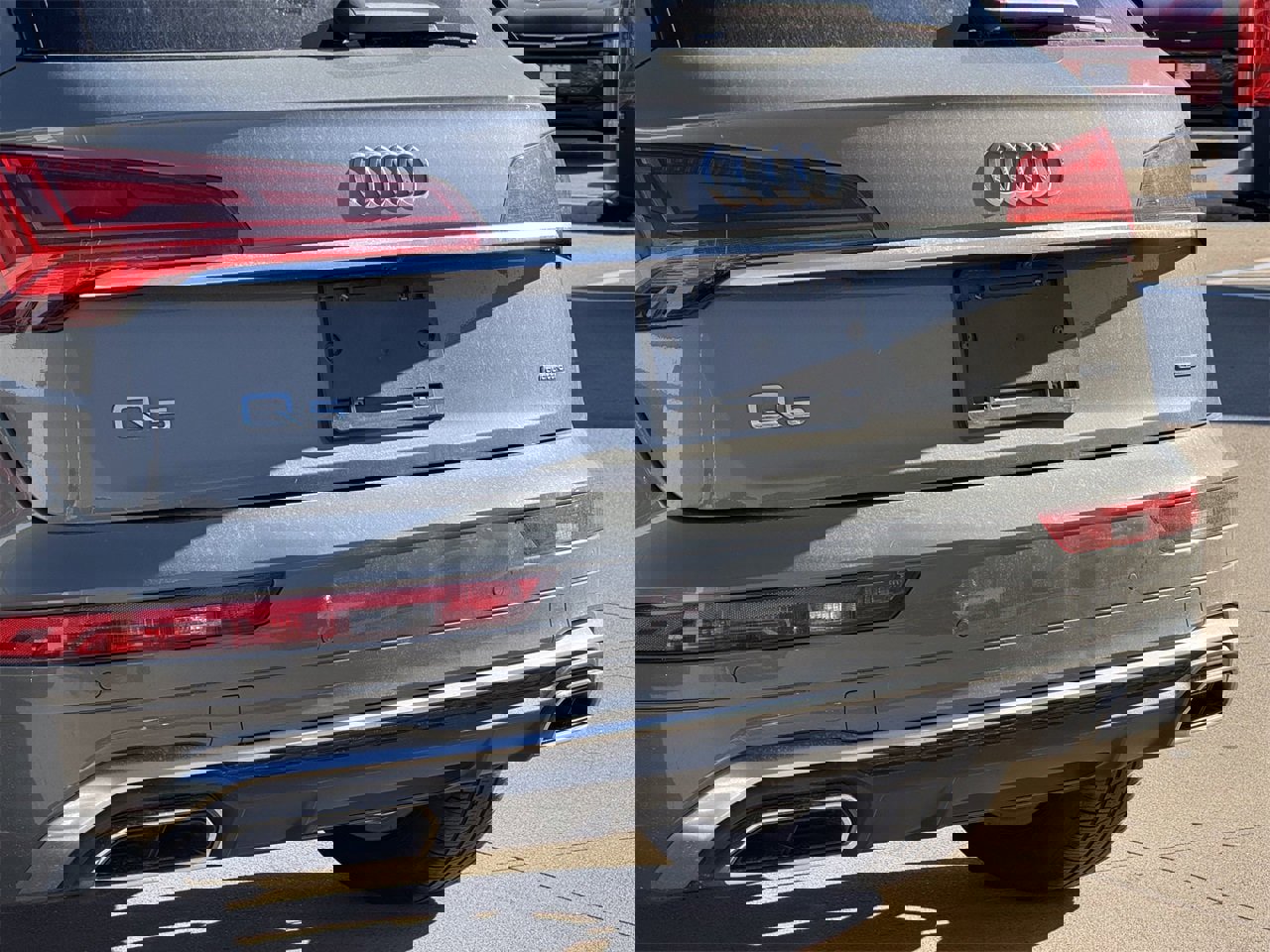 Used 2023 Audi Q5 e Premium Plus w/ Premium Plus Package image 6