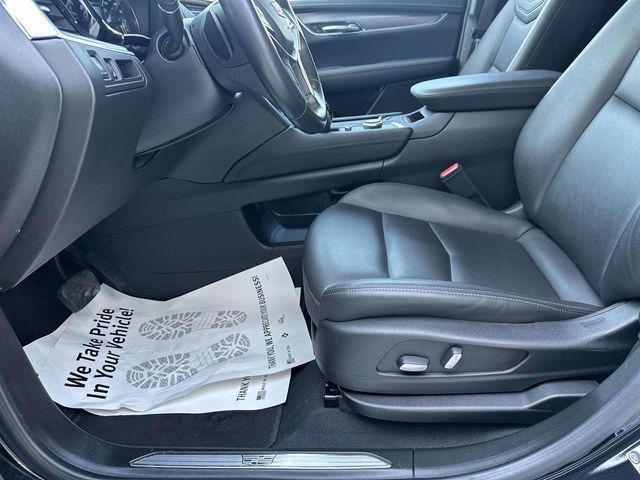 Certified 2023 Cadillac XT5 Luxury FWD image 17