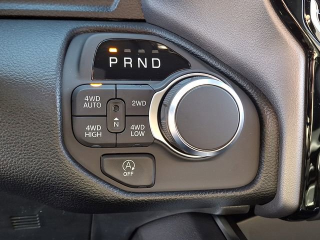 New 2026 RAM 1500 4x4 Crew Cab image 12