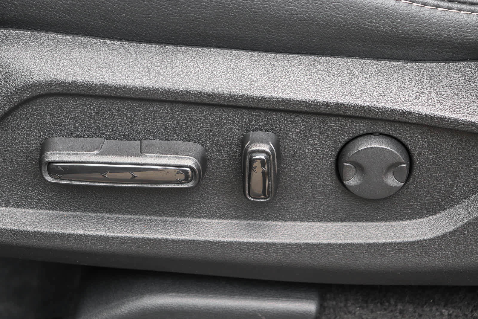 Used 2024 Honda Pilot Touring image 19