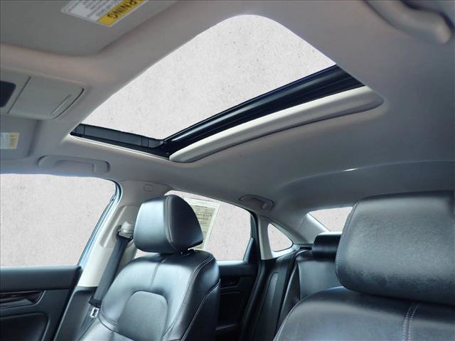 Used 2022 Honda Civic Touring image 12