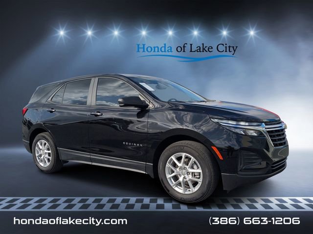 Used 2024 Chevrolet Equinox LS w/ Driver Confidence II Package image 1