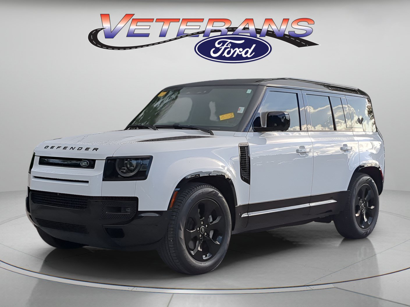 Used 2024 Land Rover Defender 110 X-Dynamic SE
