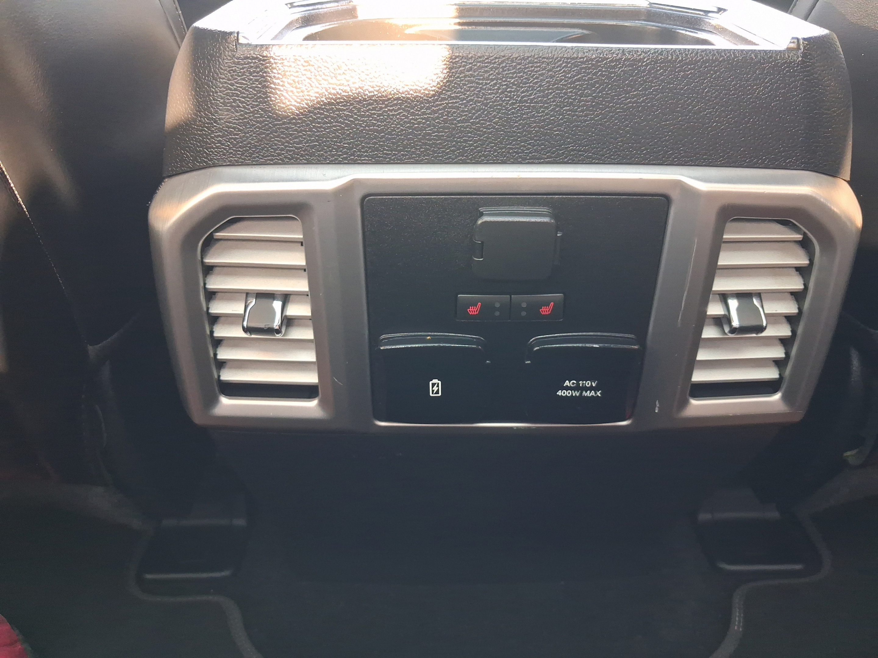 Used 2017 Ford F350 Platinum w/ Platinum Ultimate Package AWD/4WD image 22