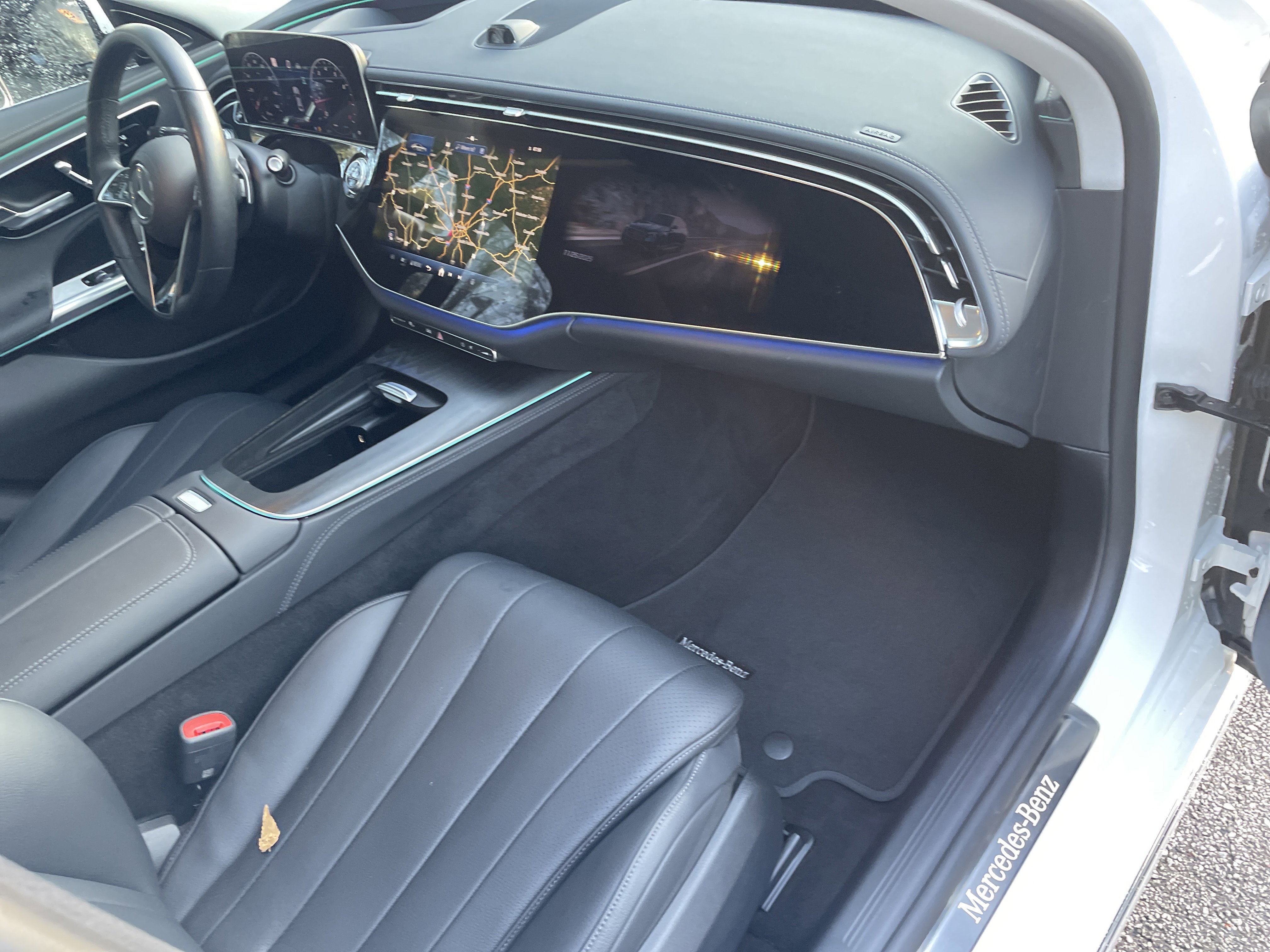 Used 2025 Mercedes-Benz E 350 4MATIC Sedan image 49