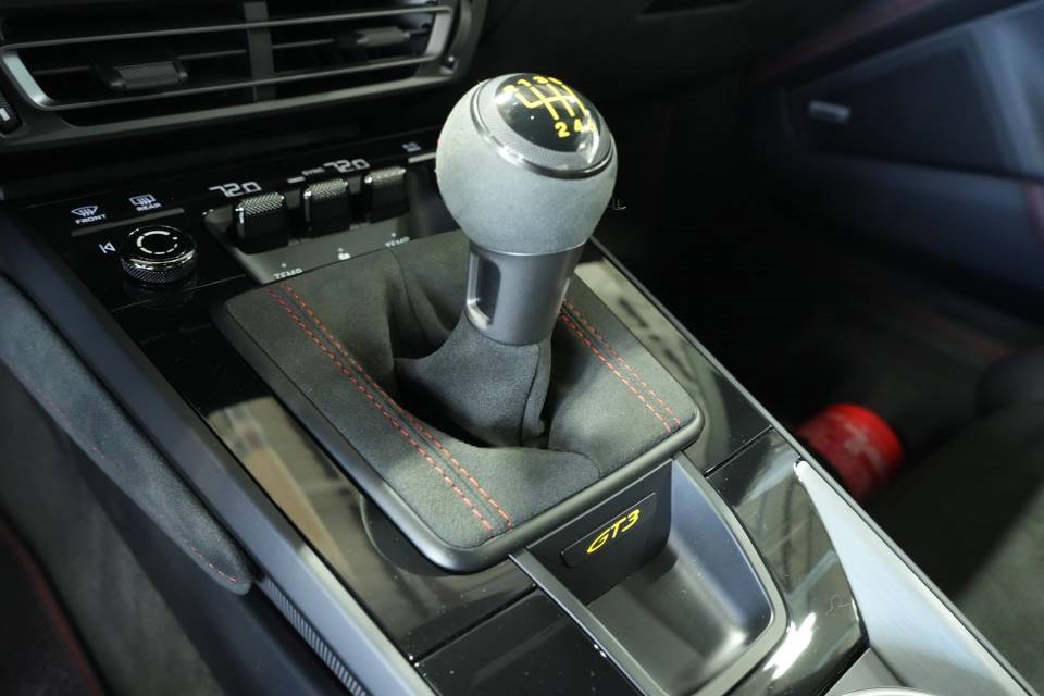 Used 2024 Porsche 911 GT3 image 25