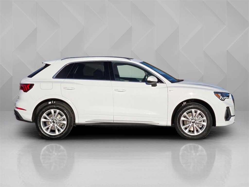 New 2025 Audi Q3 2.0T Premium image 7