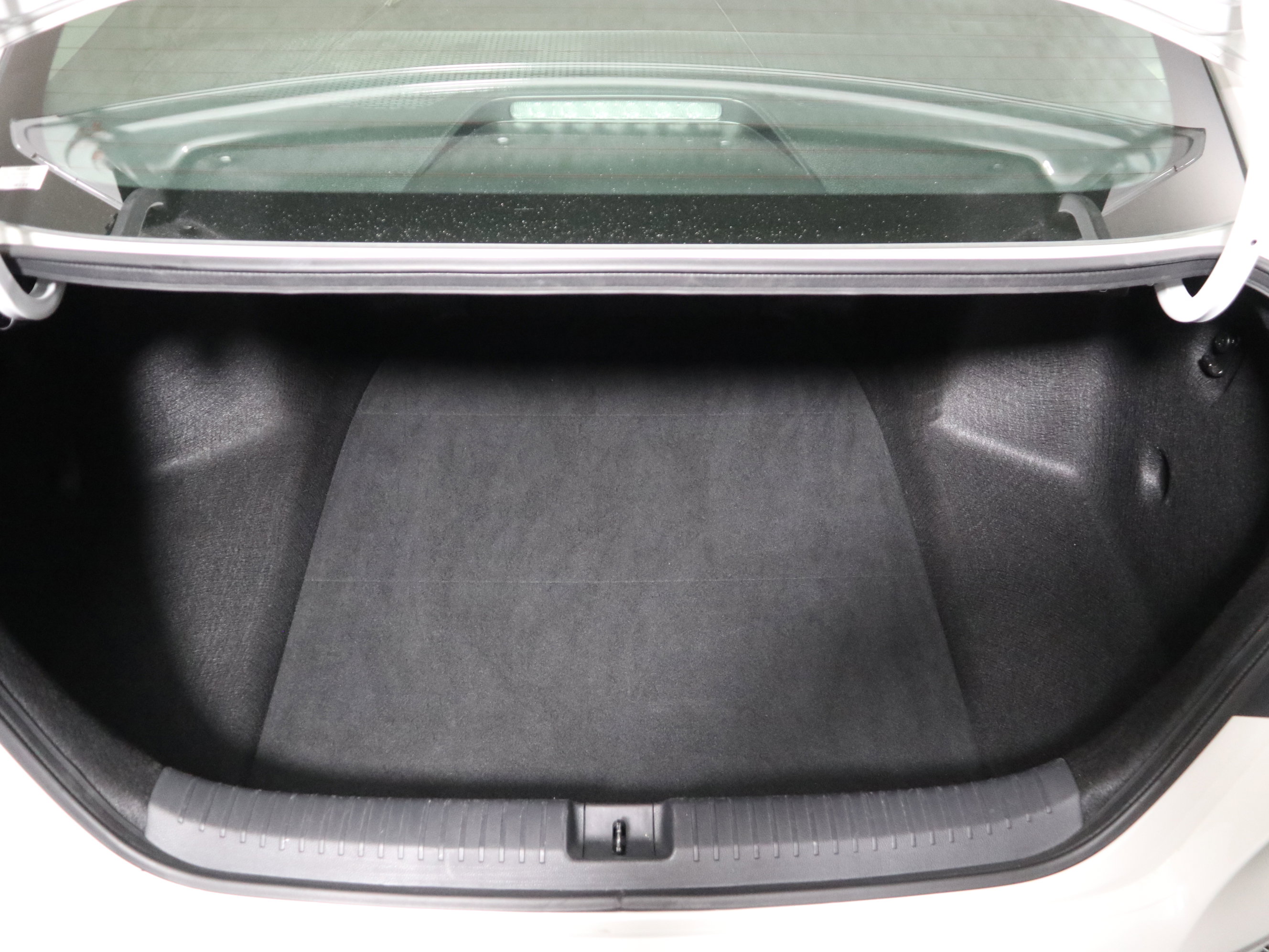 Used 2024 Honda Accord LX image 8