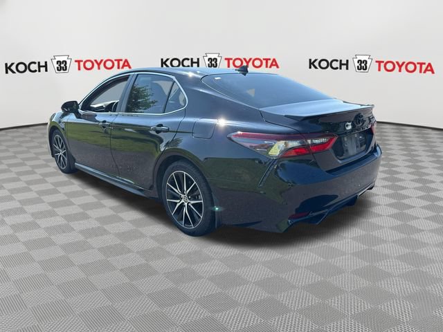 Certified 2023 Toyota Camry SE w/ Cold Weather Package AWD/4WD image 6