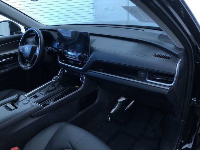 Used 2025 Toyota Grand Highlander AWD image 26