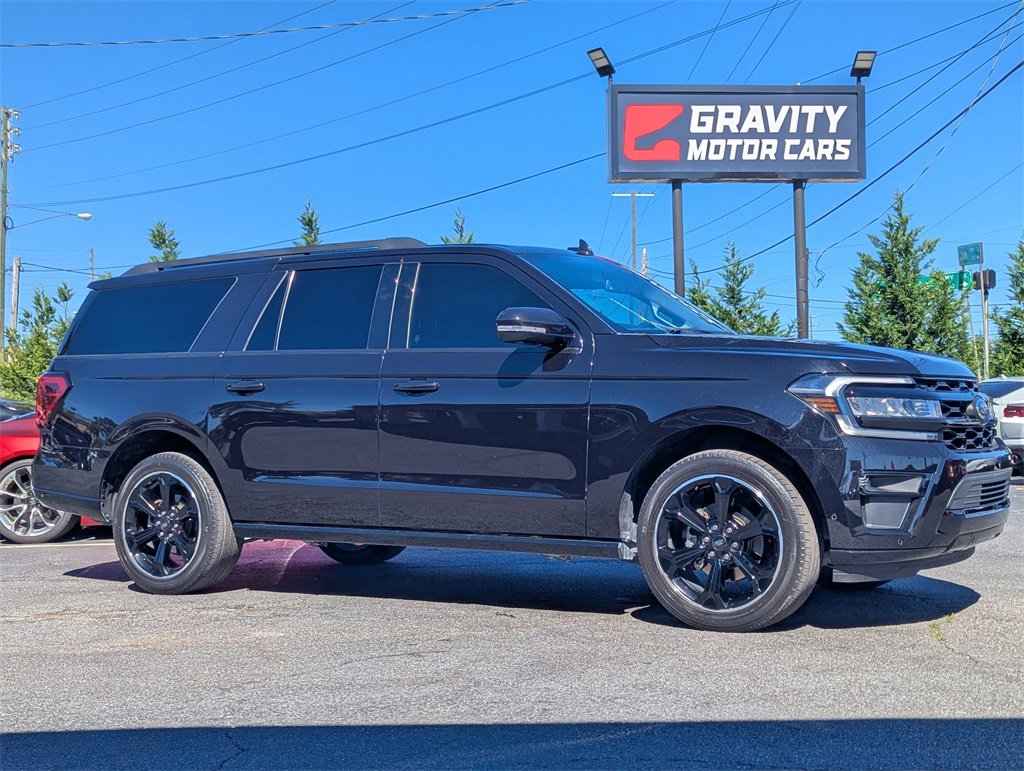 Used 2022 Ford Expedition Max Limited image 5