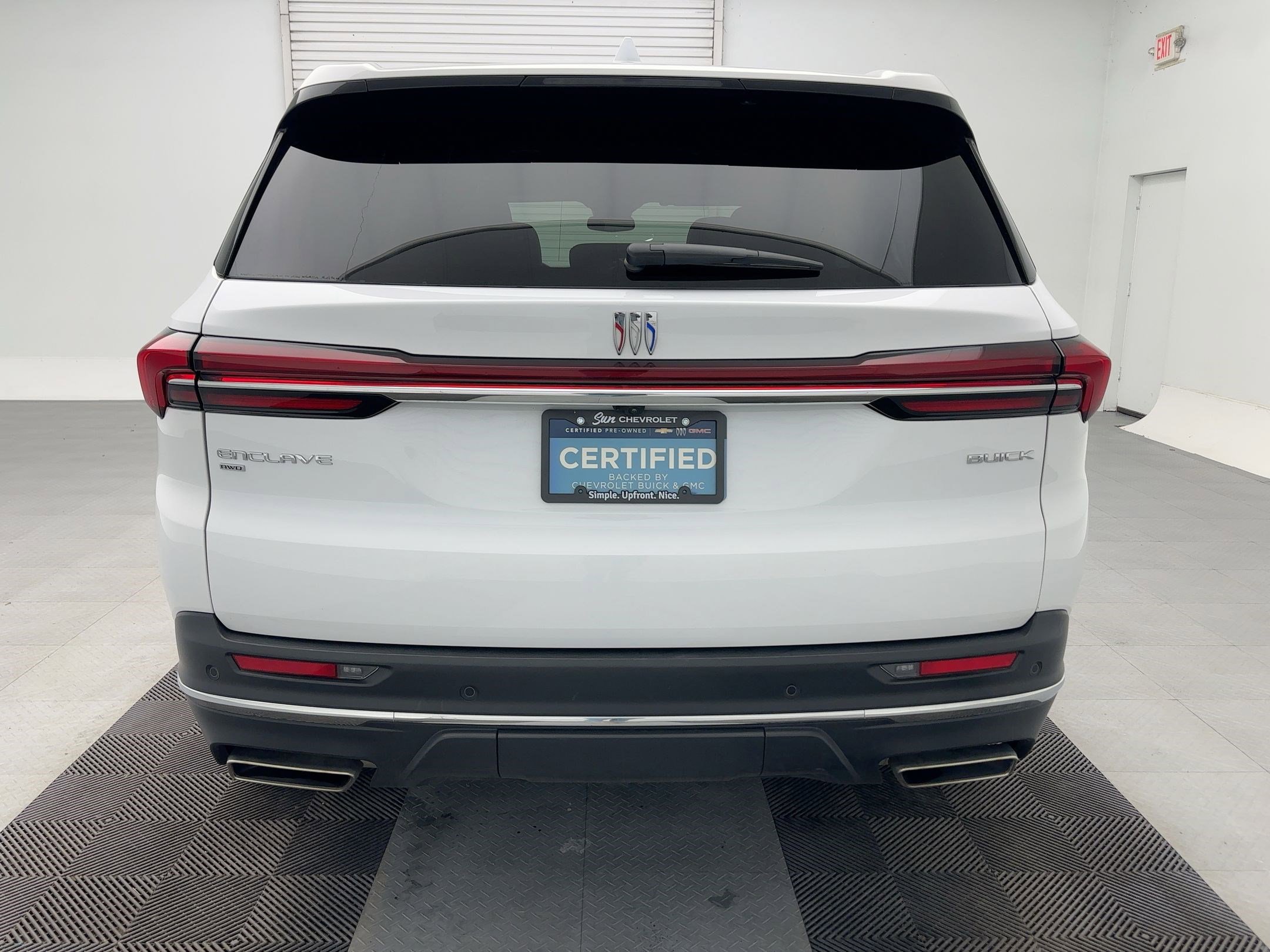Certified 2025 Buick Enclave Preferred image 10
