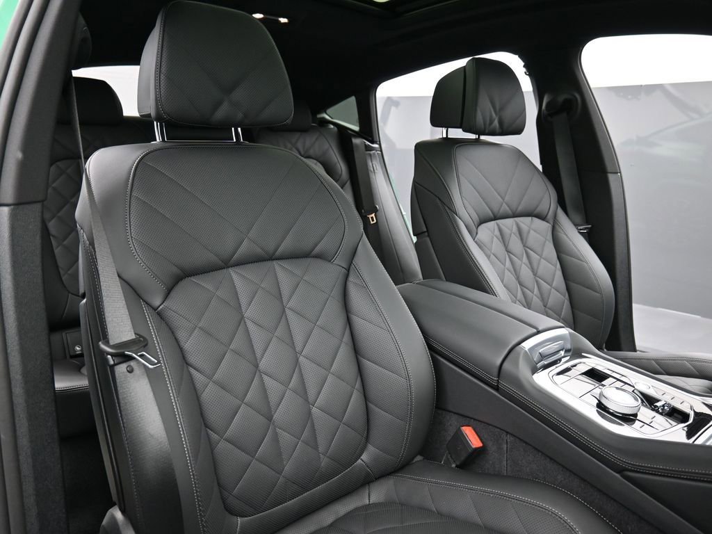 Used 2026 BMW X6 M60i image 20