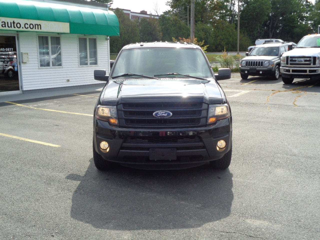 Used 2016 Ford Expedition XL image 11