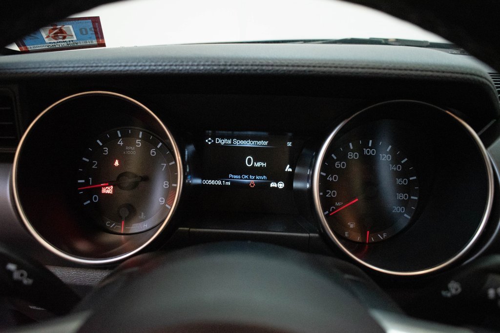 Used 2016 Ford Mustang Shelby GT350 w/ Technology Package image 18