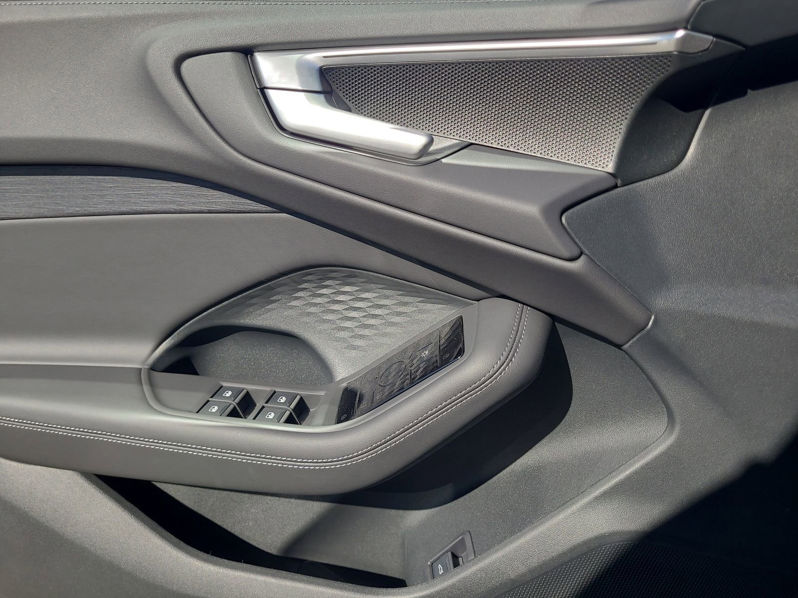New 2025 Audi A5 2.0T Premium image 18