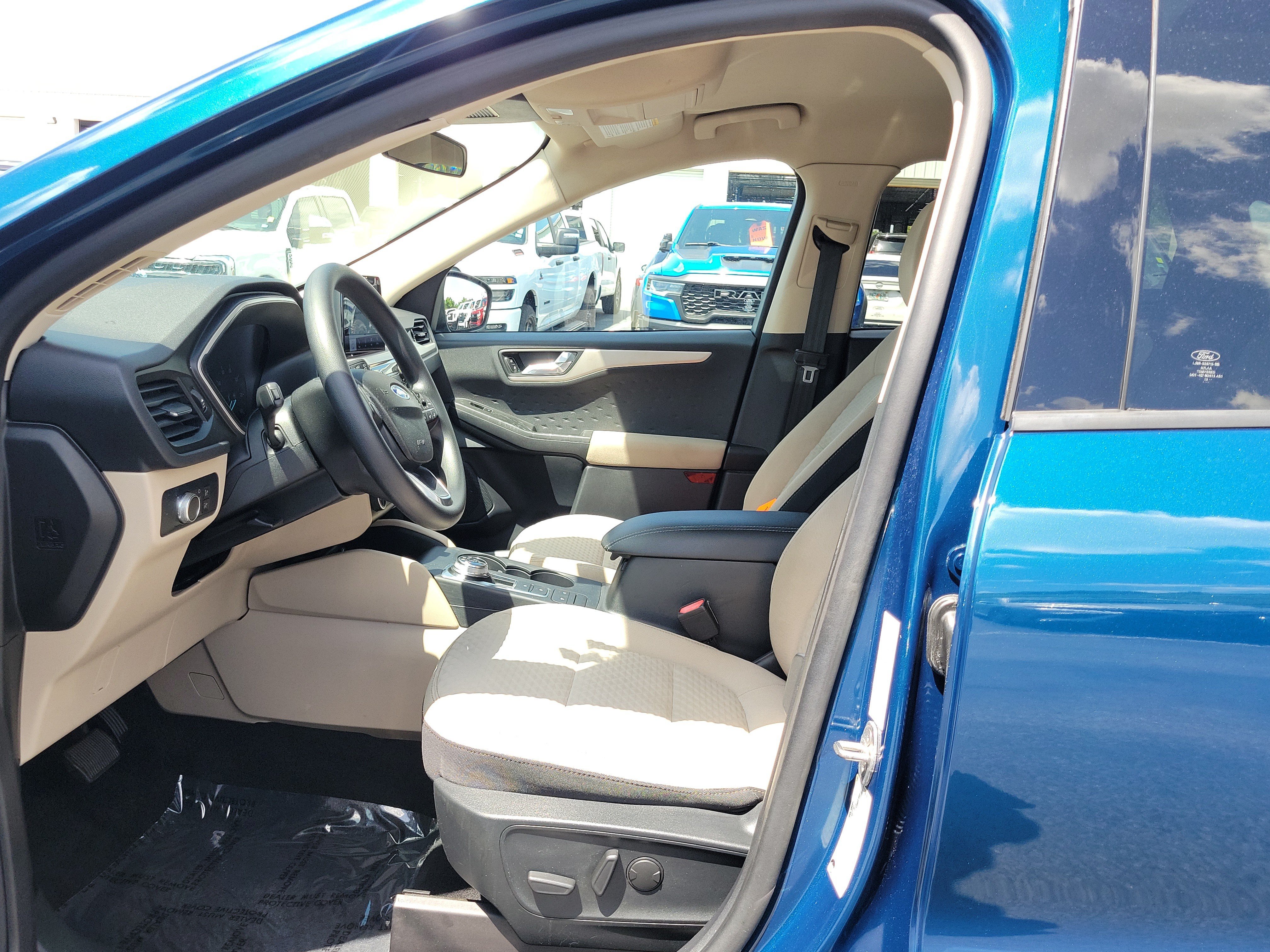 Certified 2020 Ford Escape SE FWD image 21