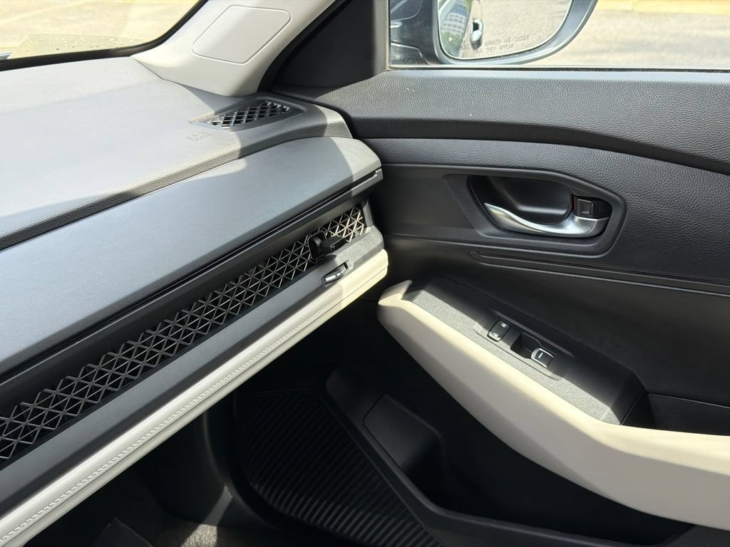 Certified 2023 Honda Accord LX image 29