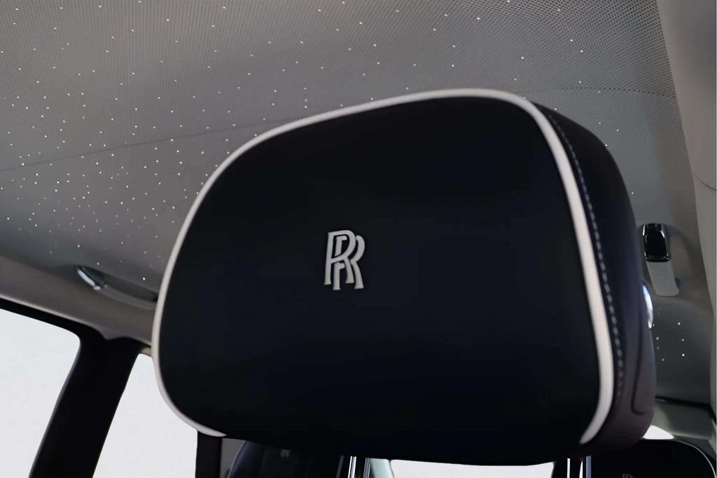 Certified 2026 Rolls-Royce Cullinan AWD/4WD image 12