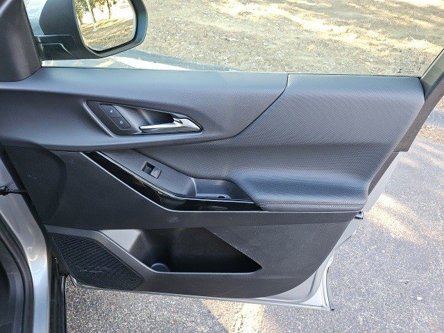 Used 2025 Chevrolet Equinox LT image 15