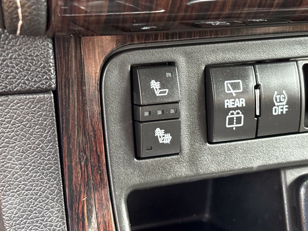 Used 2017 Chevrolet Traverse LT AWD/4WD image 17
