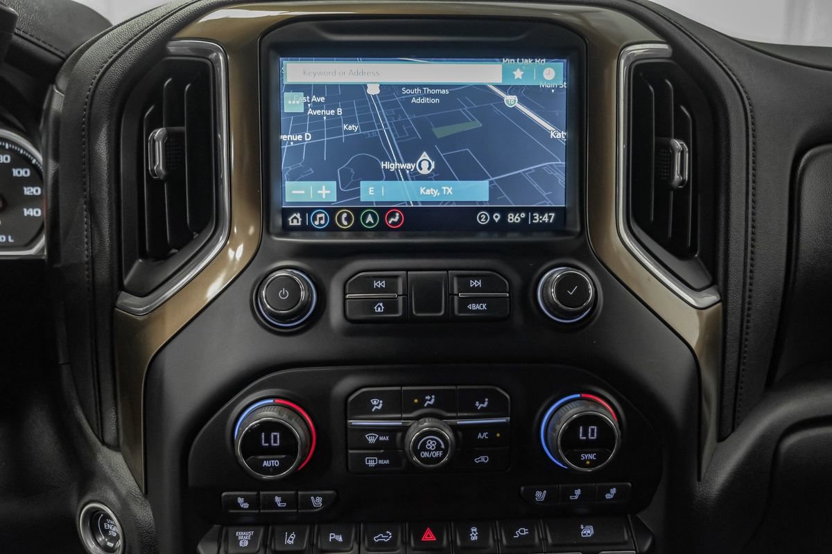 Used 2021 Chevrolet Silverado 3500 High Country w/ Snow Plow Prep/Camper Package image 27