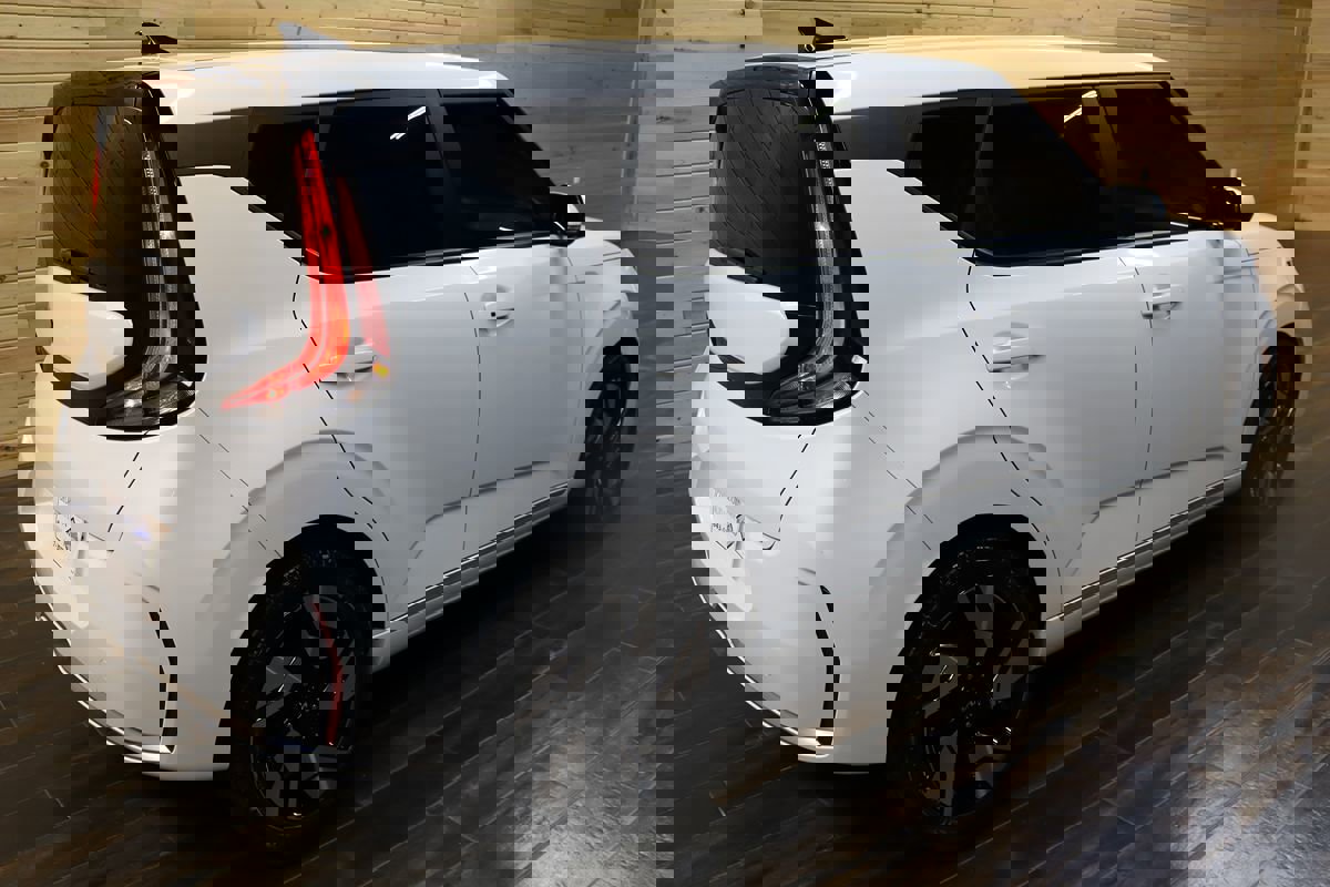 Used 2023 Kia Soul GT-Line image 5