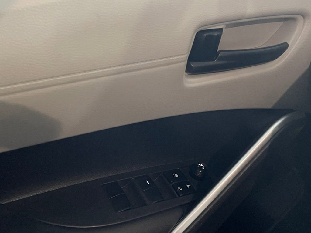 Used 2023 Toyota Corolla Cross LE image 10