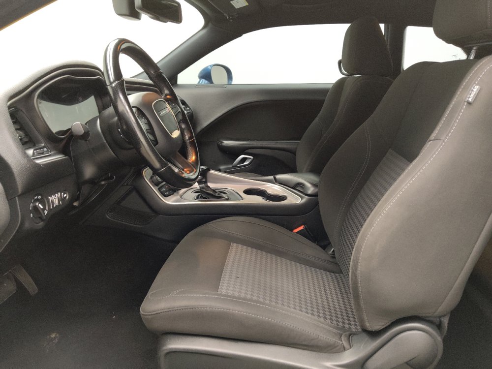 Used 2020 Dodge Challenger SXT w/ Blacktop Package RWD image 17