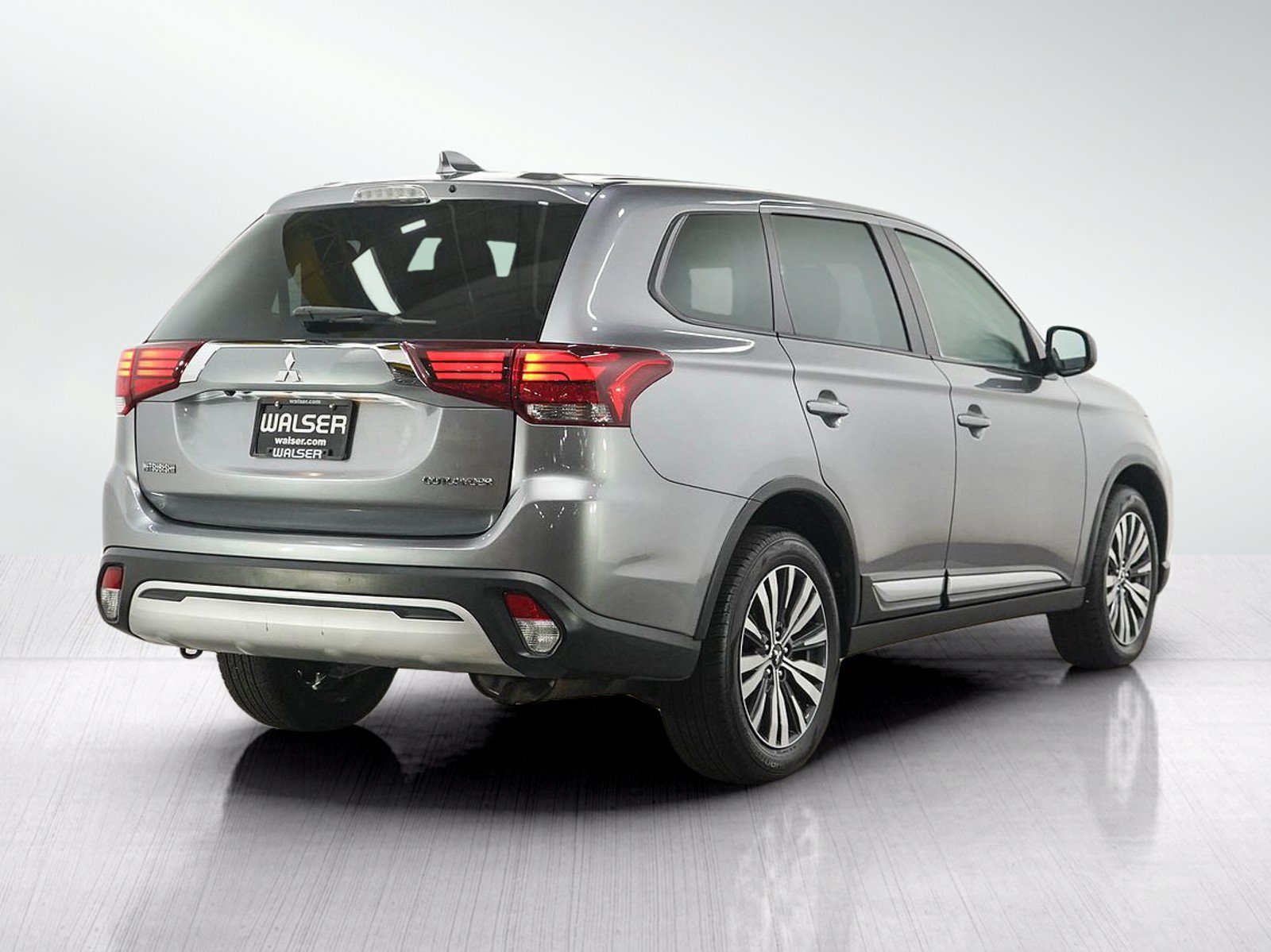 Used 2019 Mitsubishi Outlander ES AWD/4WD image 5
