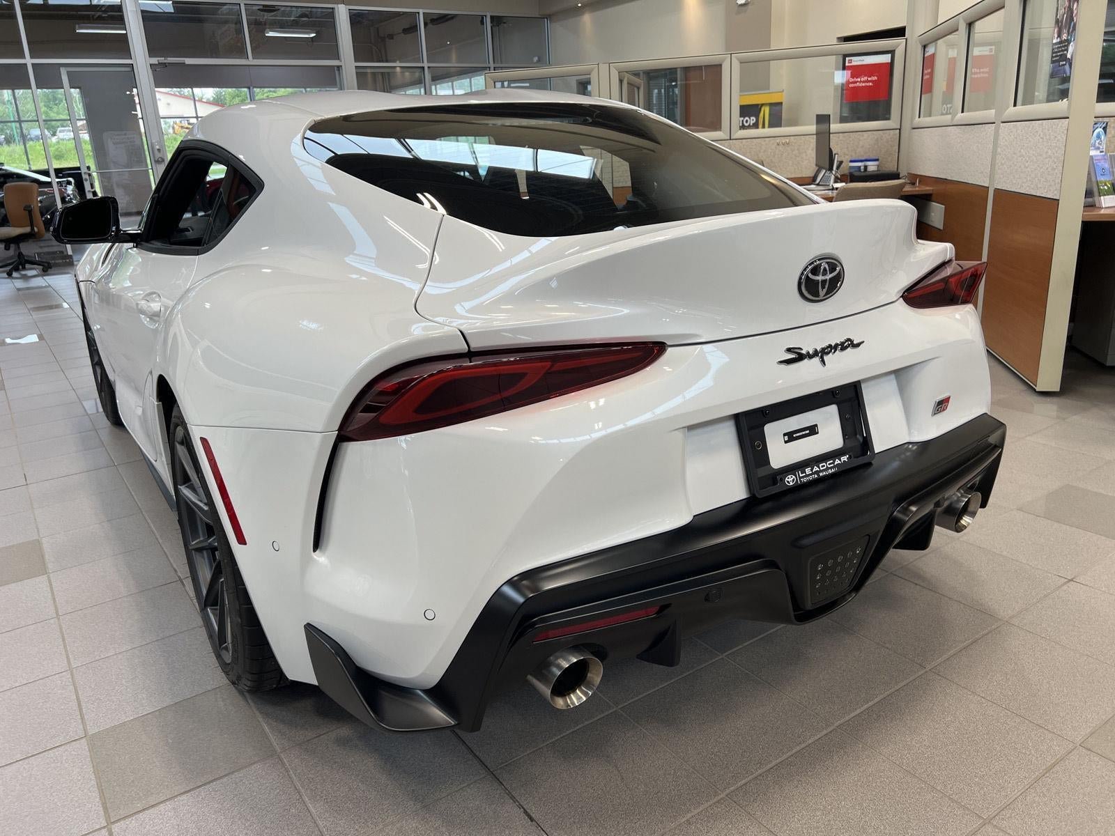 Used 2026 Toyota Supra Premium w/ Driver Assist Package RWD image 13