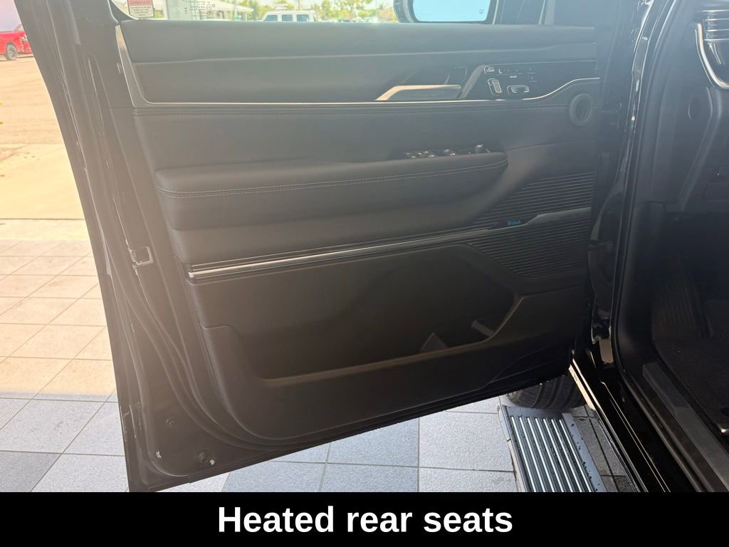 New 2026 Jeep Grand Wagoneer L Summit image 34