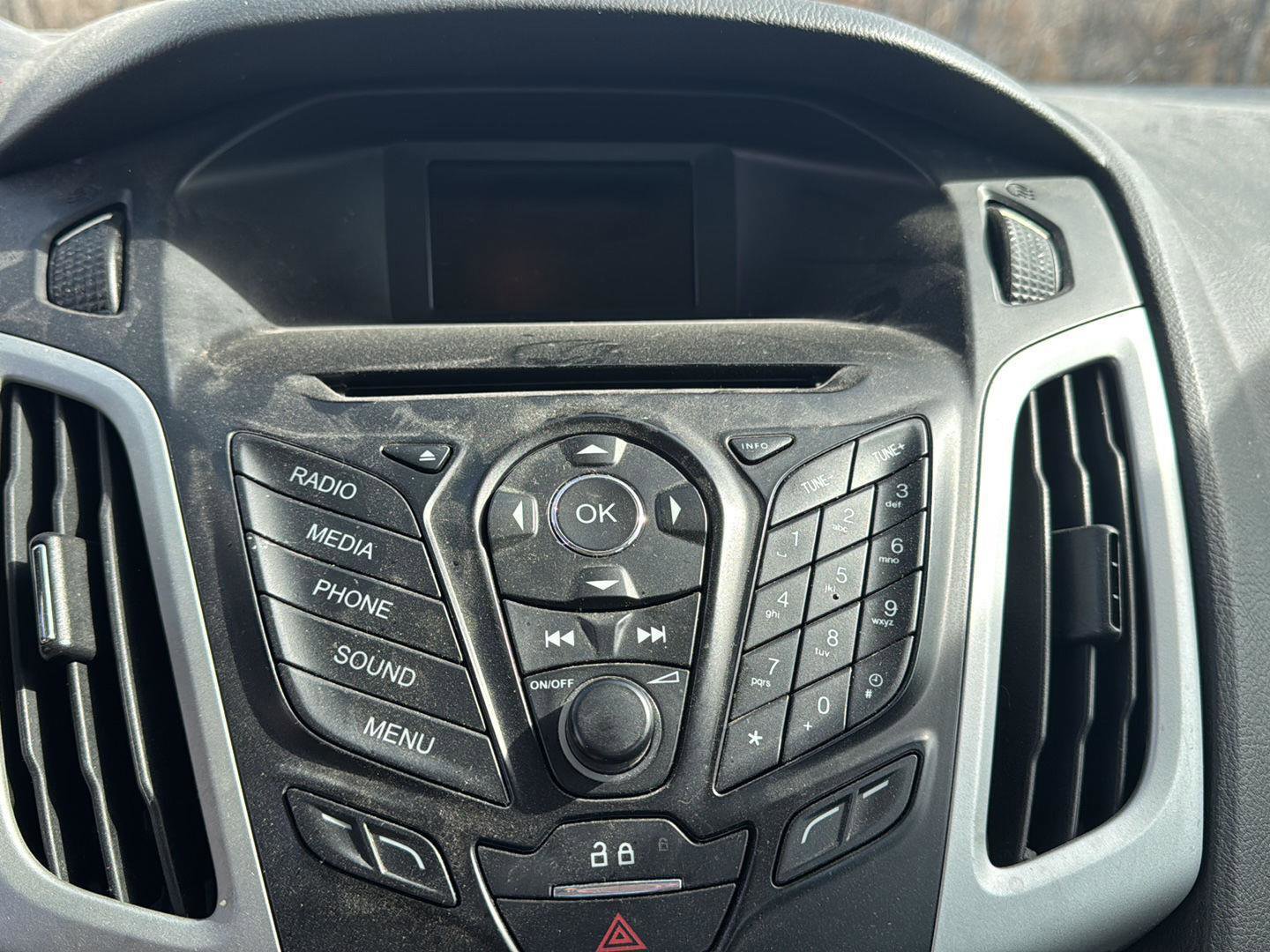 Used 2014 Ford Focus SE image 15