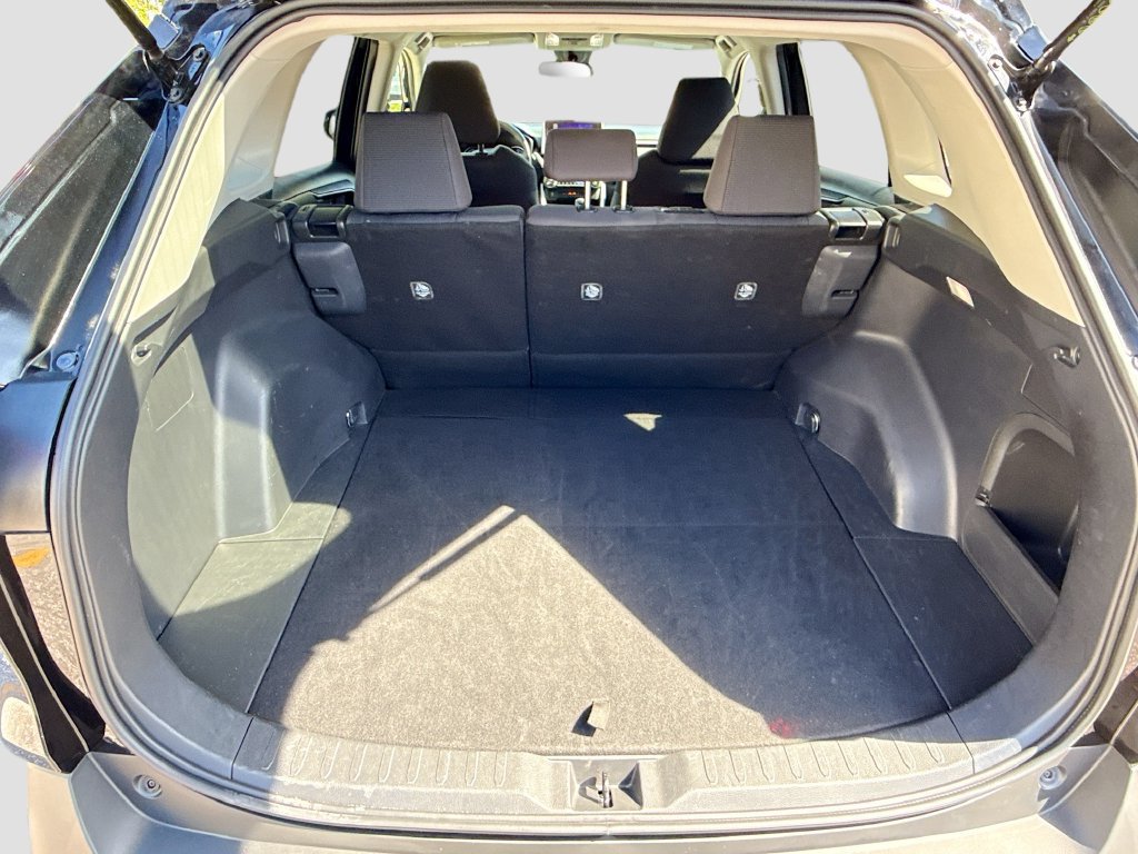 Used 2025 Toyota RAV4 LE AWD/4WD image 27