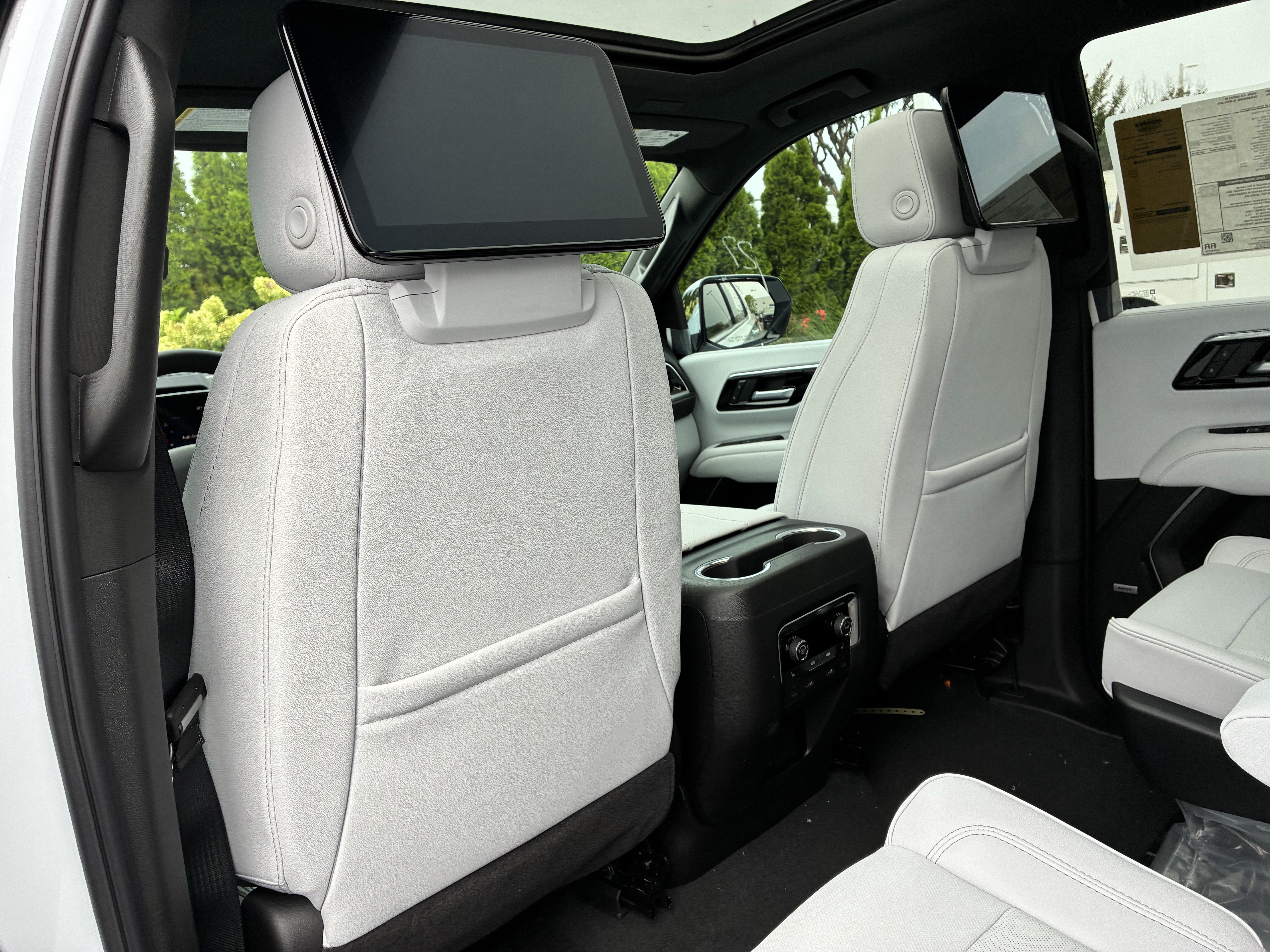 New 2026 Chevrolet Tahoe Premier AWD/4WD image 15