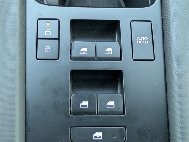 Used 2023 Hyundai Ioniq 6 Limited image 25