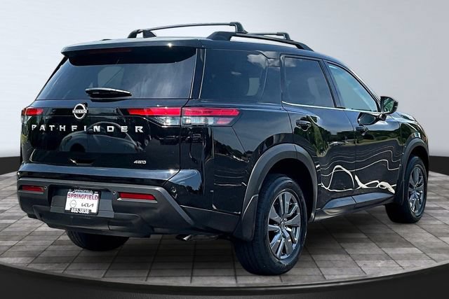 Used 2025 Nissan Pathfinder SV AWD/4WD image 6