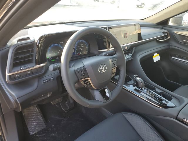 New 2026 Toyota Crown XLE image 12