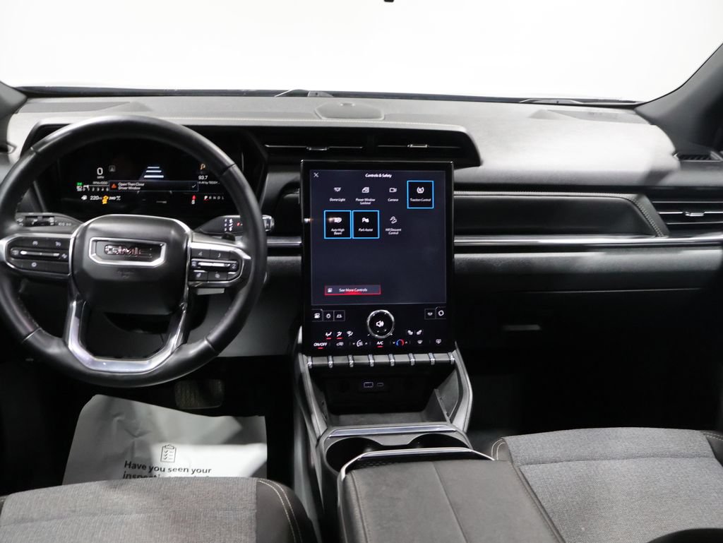 Used 2025 GMC Terrain Elevation AWD/4WD image 17