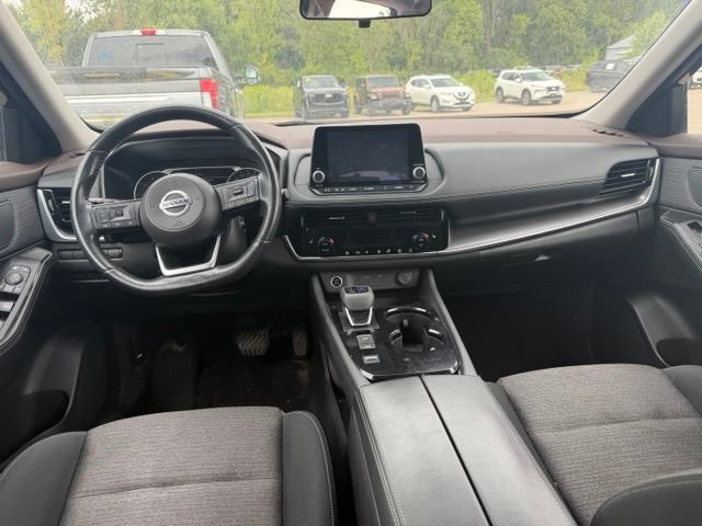 Used 2021 Nissan Rogue SV FWD image 9